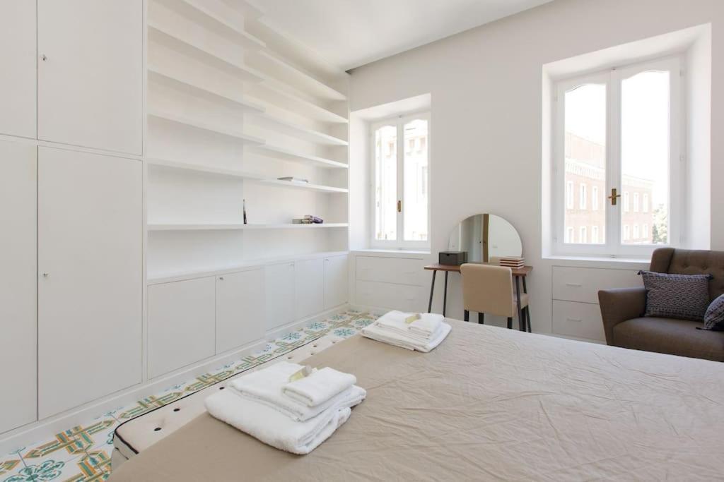 Vittoria Terrace Penthouse At The Spanish Steps Apartment Rome