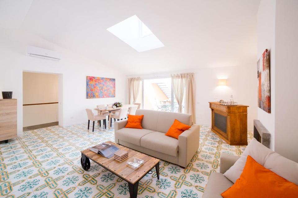 Vittoria Terrace Penthouse At The Spanish Steps * Rome